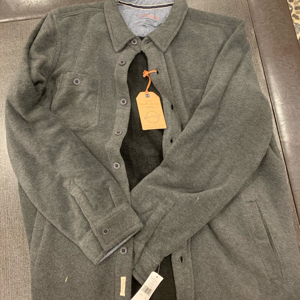 Weatherproof sweater button up. Large